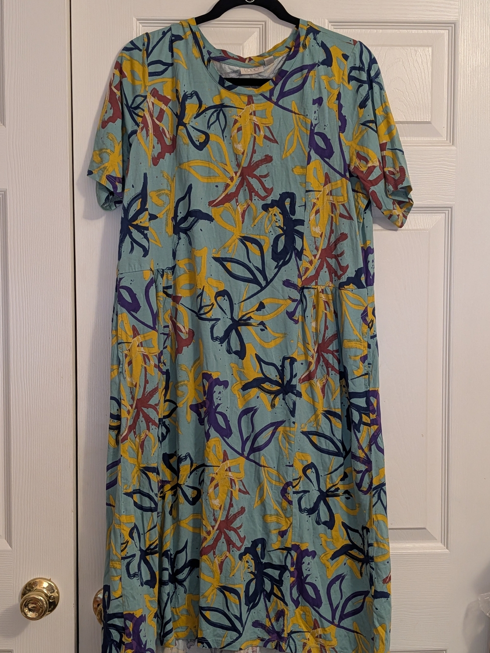 LOGO by Lori Goldstein Light Blue Floral Print Midi Dress
